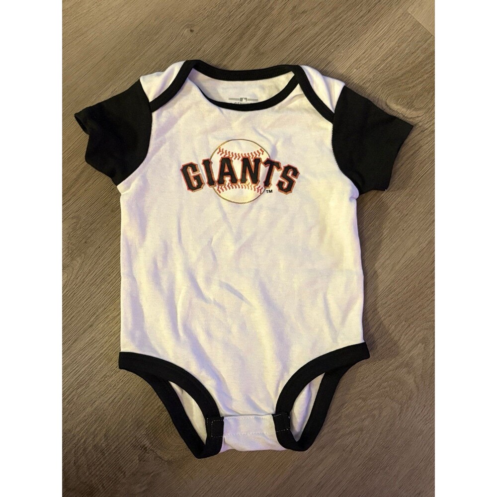 NWOT‎ Baby unisex boy or Girl Giants baseball onesie 3/6 months